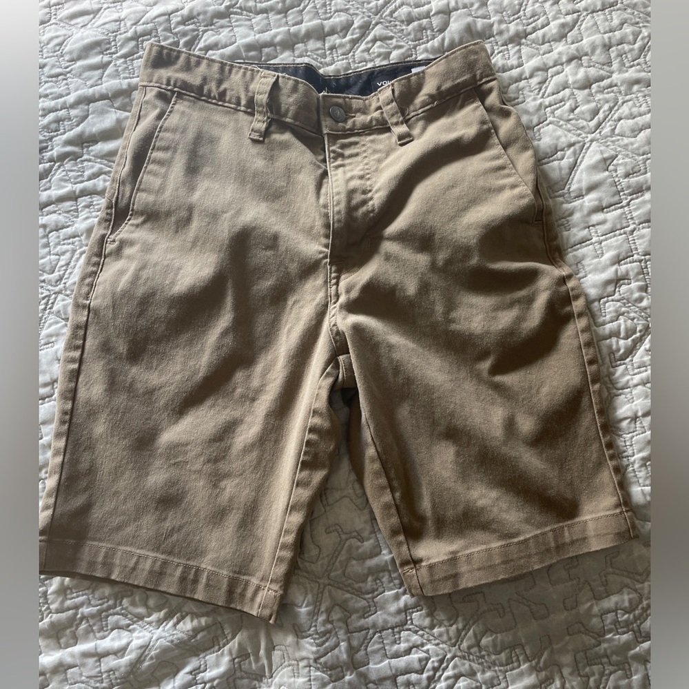 Volcom men’s shorts